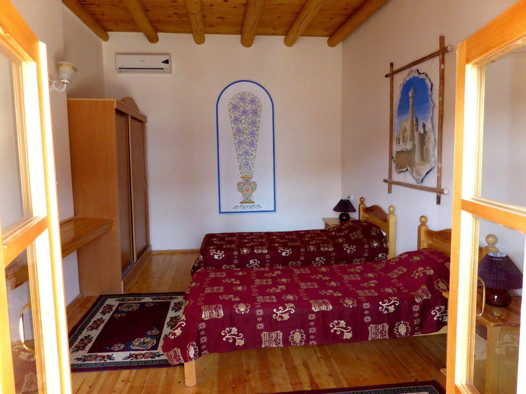 Hovli Poyon Hotel Buchara Exterior foto
